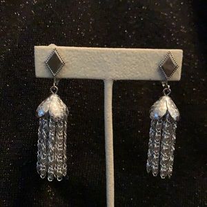 Vintage Sarah Coventry Silver toned earrings